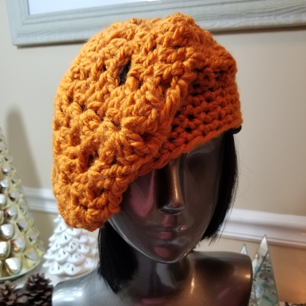 NWT Handmade Crochet Chunky 3-Way Unisex Beret